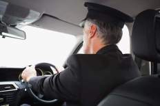 Adieser GmbH - Service (Dienstleistung) / Limousinenservice inkl. Chauffeur